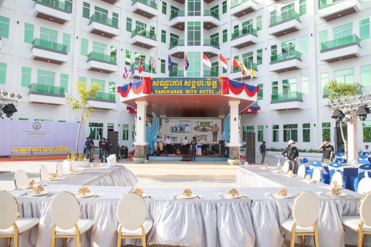 Sangkahak Mith Hotel Kep Luaran gambar
