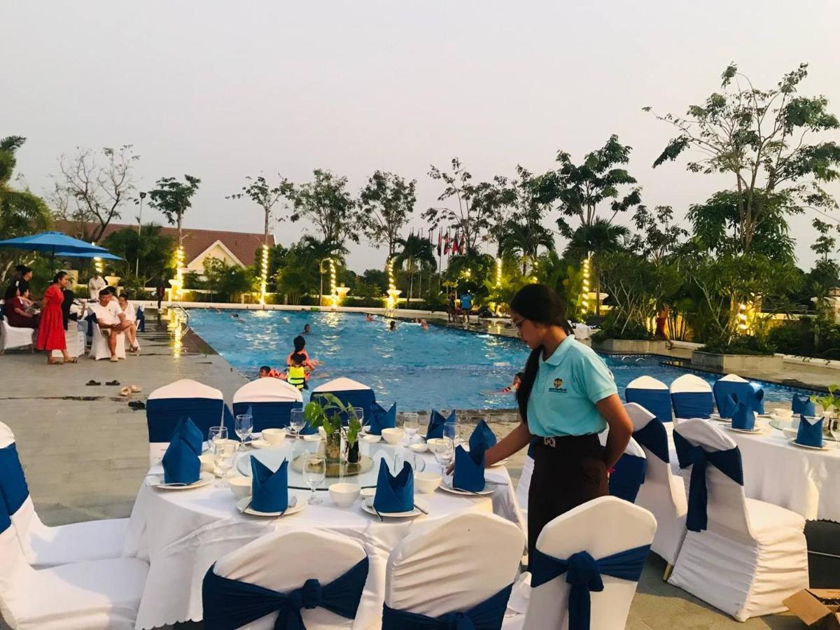 Sangkahak Mith Hotel Kep Luaran gambar
