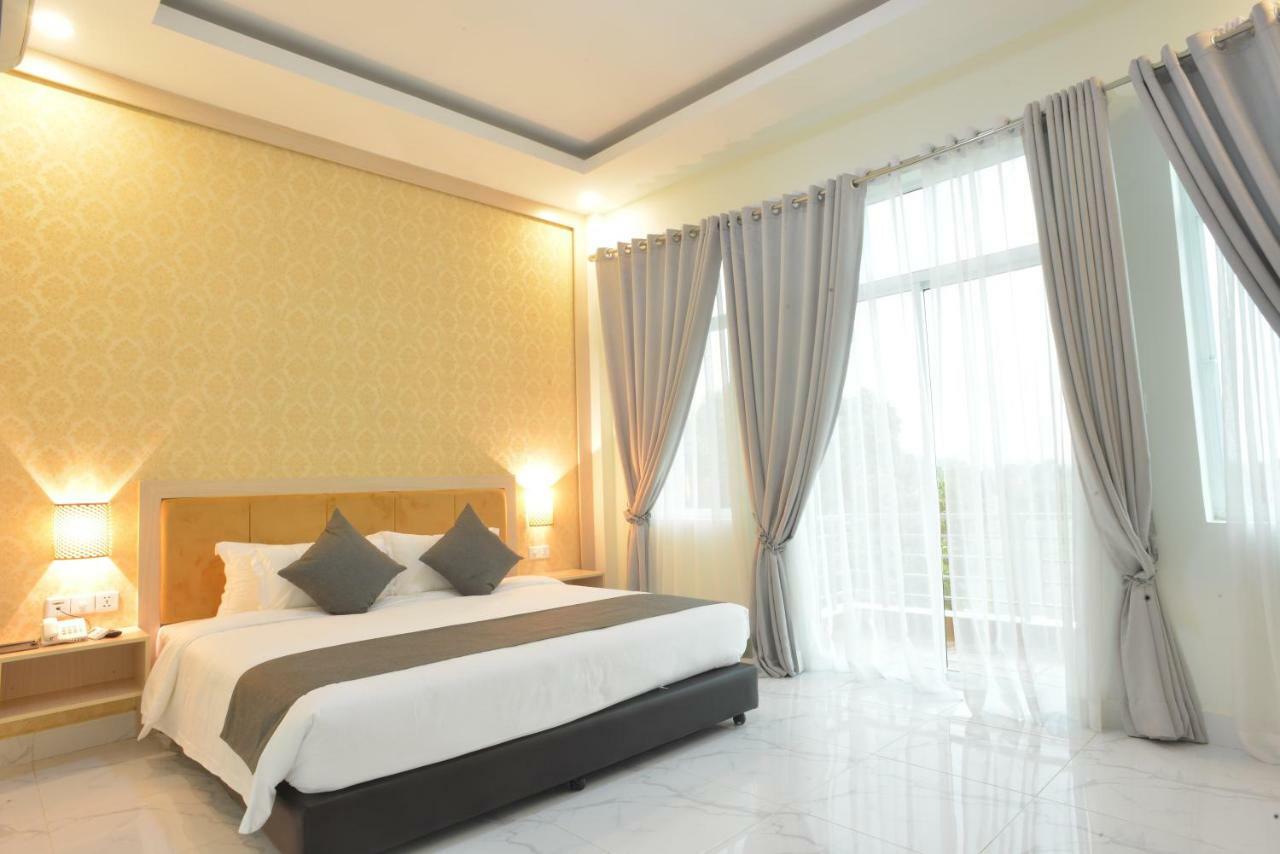 Sangkahak Mith Hotel Kep Luaran gambar