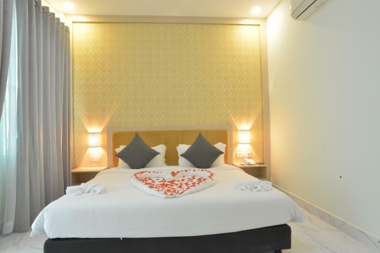 Sangkahak Mith Hotel Kep Luaran gambar